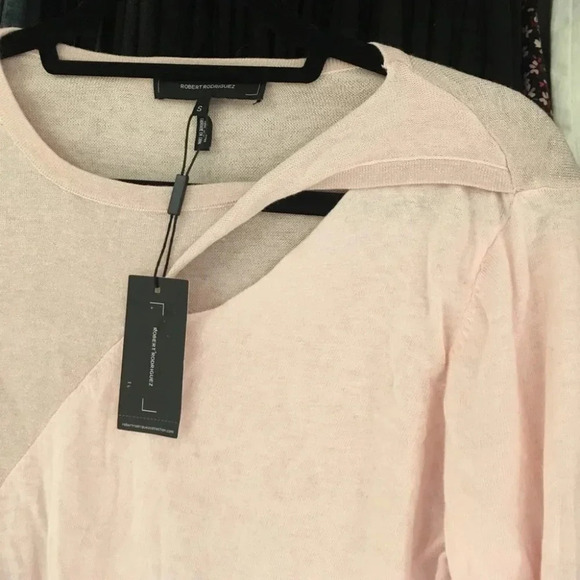 Outfit-Robert Rodriguez pink sweater - Picture 7 of 10